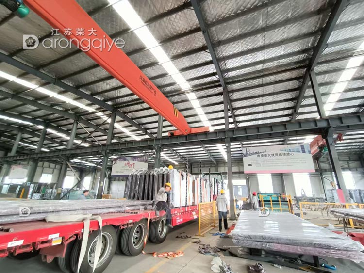 俄羅斯智能公交站臺案例